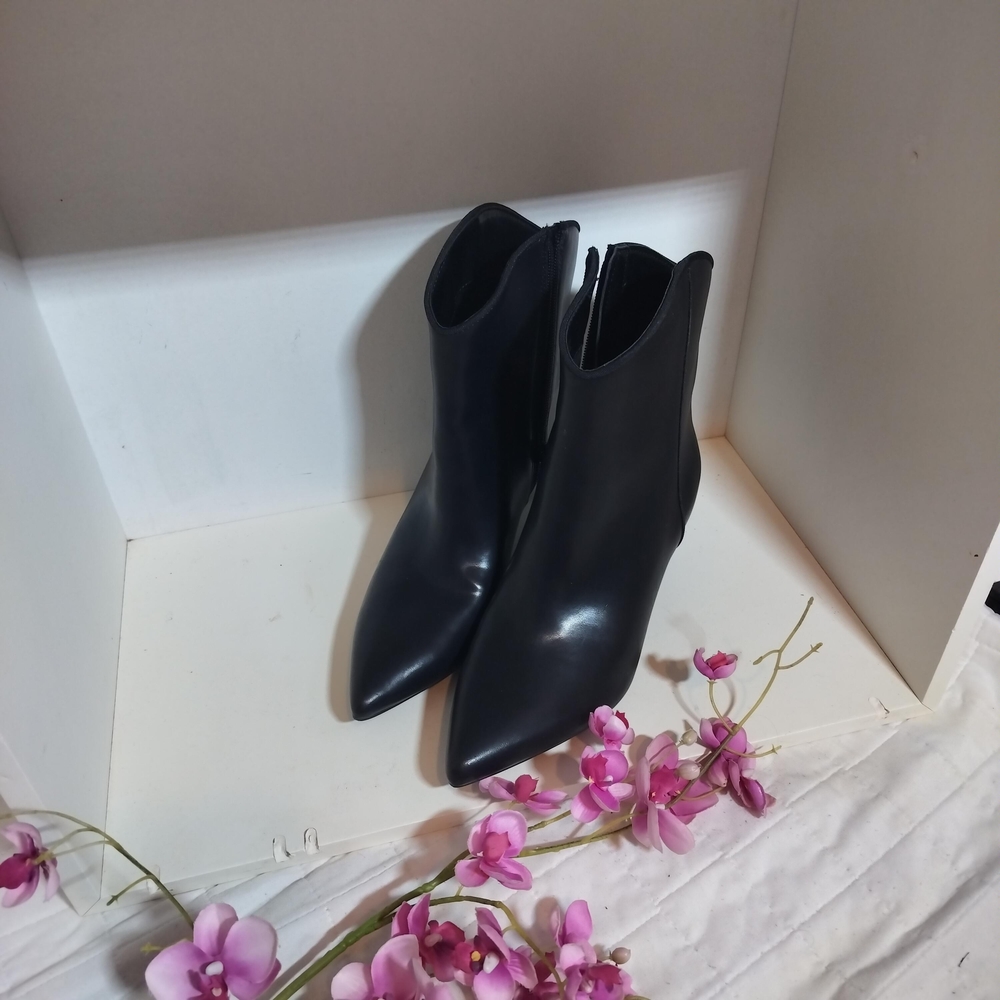 Sleek Black Ankle Booties for Women - Picture 3 of 4